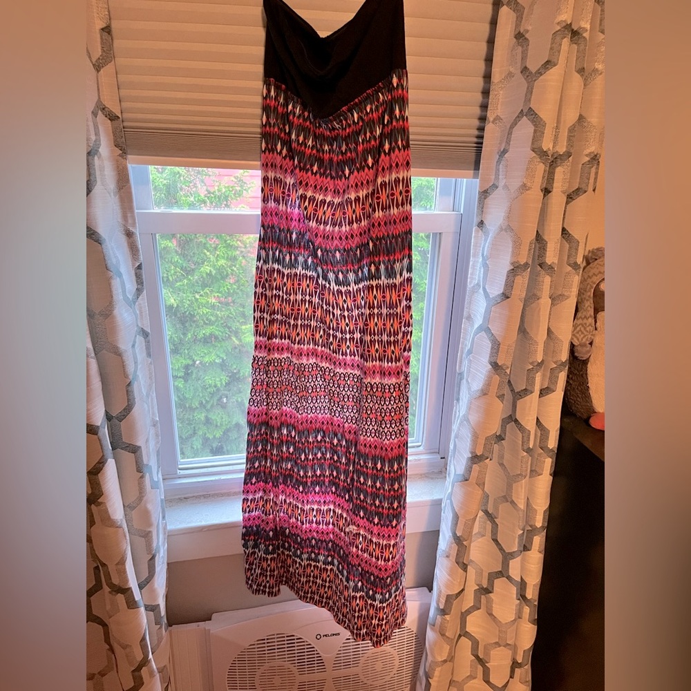 Fun and Vibrant Strapless Maxi
